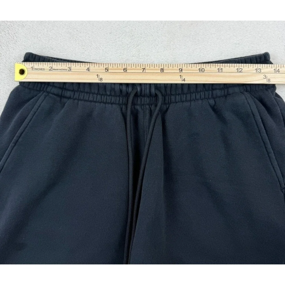 Jordan Essentials Fleece Shorts Mens Small Black Jumpman DA9822-010 Athletic‎